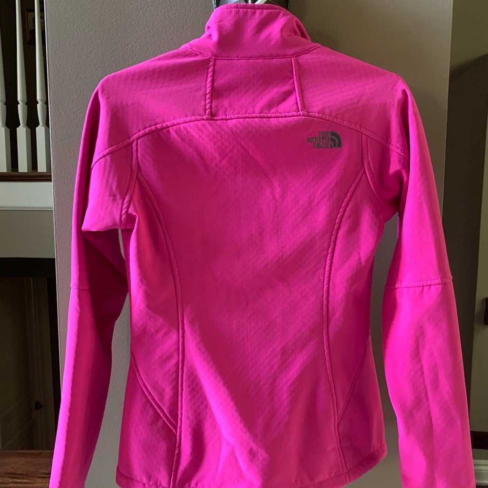 New North Face Jacket - Picture 4 of 4
